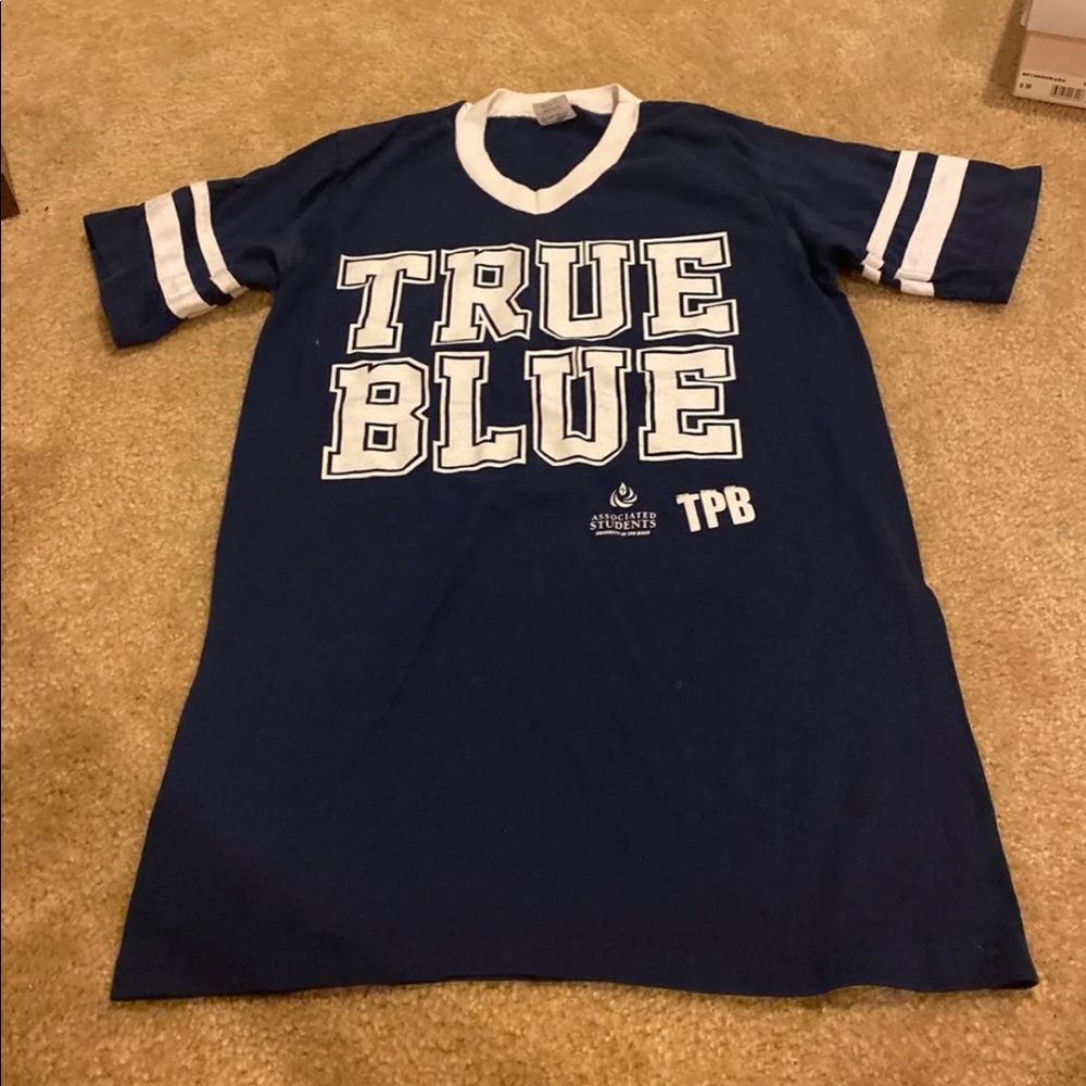USD school sprit shirt. NWOT size S
